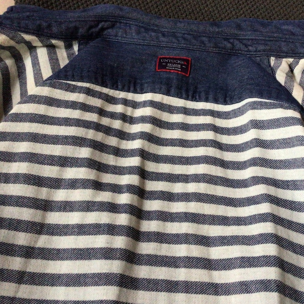 Untuckit thick cotton shirt, size XXL - Picture 10 of 10